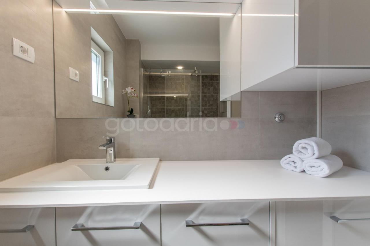 Luxury Sea View Apt Padi Via Mare Makarska Kültér fotó